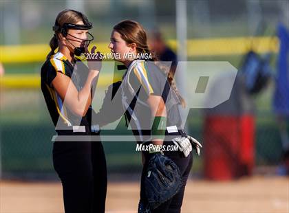 Thumbnail 3 in Fillmore Central @ Pius X photogallery.