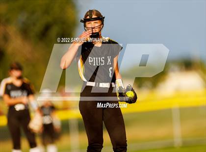 Thumbnail 2 in Fillmore Central @ Pius X photogallery.