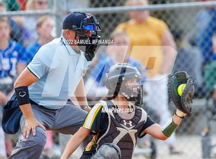 Thumbnail 1 in Fillmore Central @ Pius X photogallery.