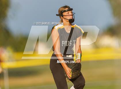 Thumbnail 2 in Fillmore Central @ Pius X photogallery.