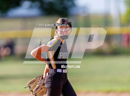 Thumbnail 2 in Fillmore Central @ Pius X photogallery.