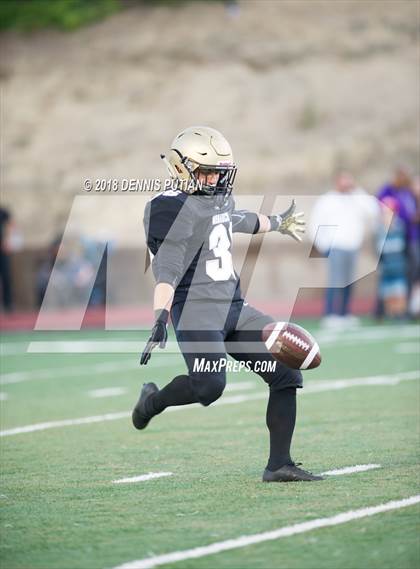 Thumbnail 2 in Menlo-Atherton @ Archbishop Mitty photogallery.