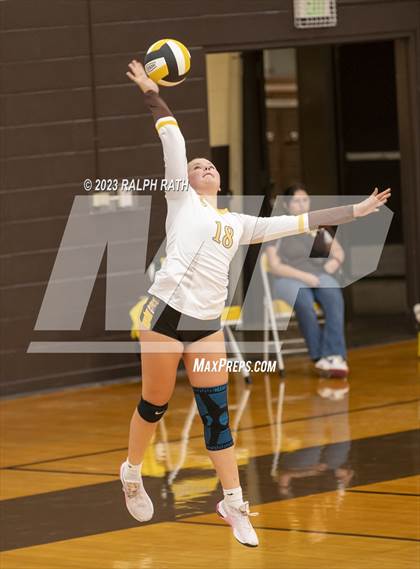 Thumbnail 2 in Orland @ Yuba City photogallery.