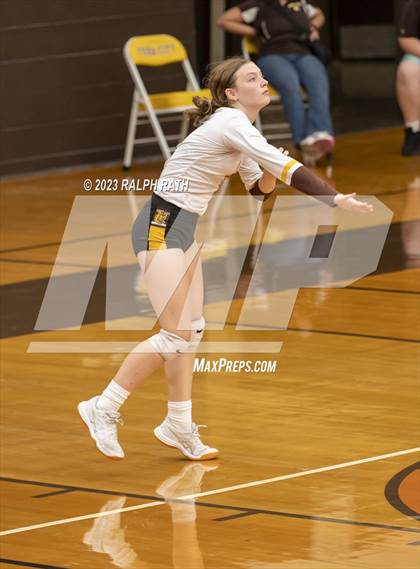 Thumbnail 2 in Orland @ Yuba City photogallery.