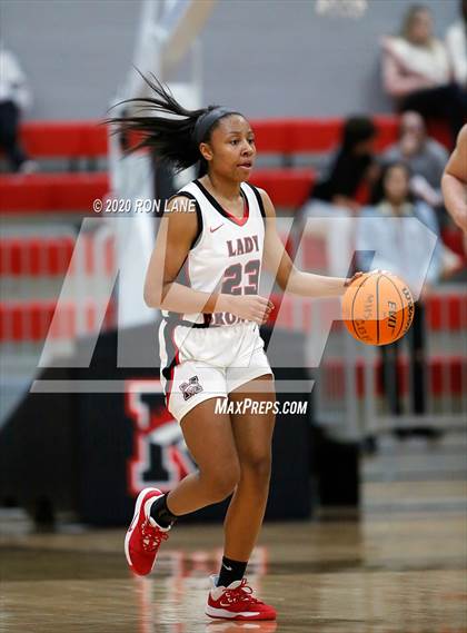 Thumbnail 1 in Edmond Memorial @ Mustang photogallery.