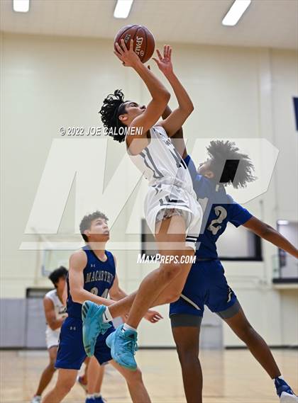 Thumbnail 3 in MacArthur [Douglas] vs Johnson photogallery.