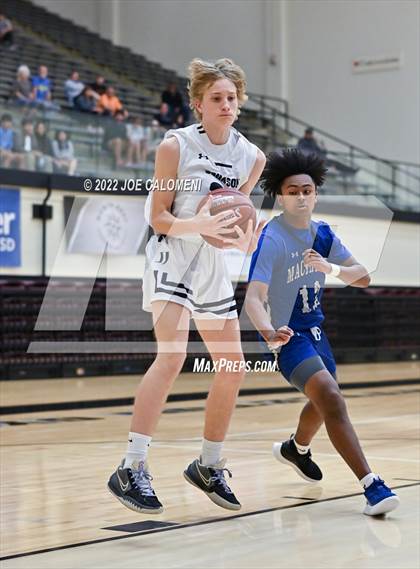 Thumbnail 2 in MacArthur [Douglas] vs Johnson photogallery.