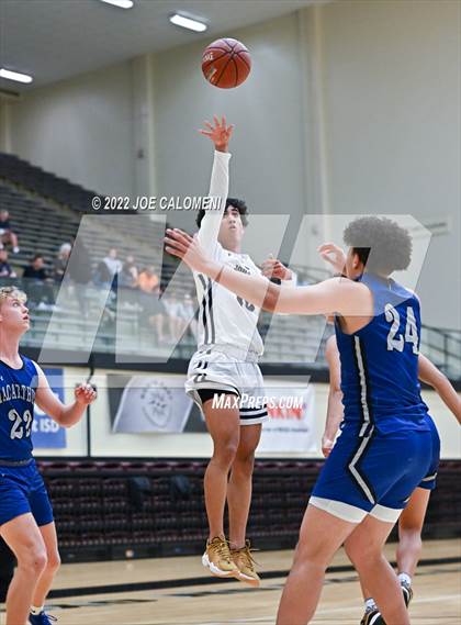 Thumbnail 3 in MacArthur [Douglas] vs Johnson photogallery.