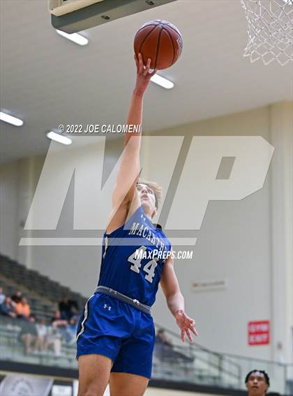 Thumbnail 3 in MacArthur [Douglas] vs Johnson photogallery.