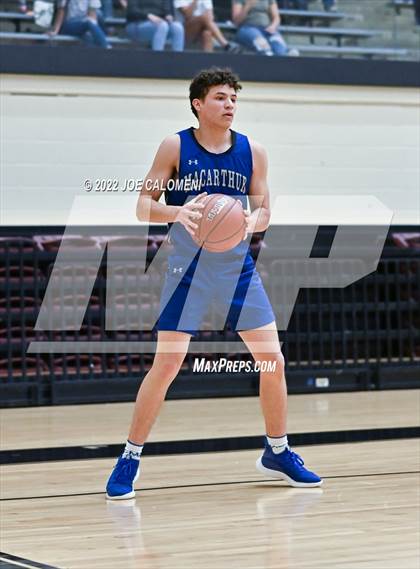 Thumbnail 2 in MacArthur [Douglas] vs Johnson photogallery.