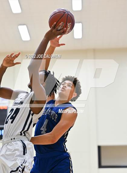 Thumbnail 3 in MacArthur [Douglas] vs Johnson photogallery.