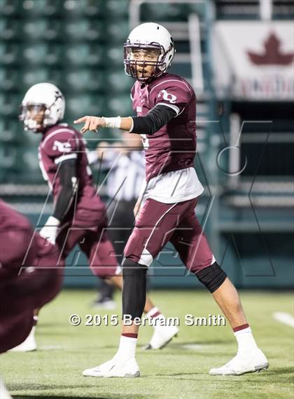 Thumbnail 3 in Aquinas Institute vs. Orchard Park (NYSPHSAA Class AA Regional Final) photogallery.