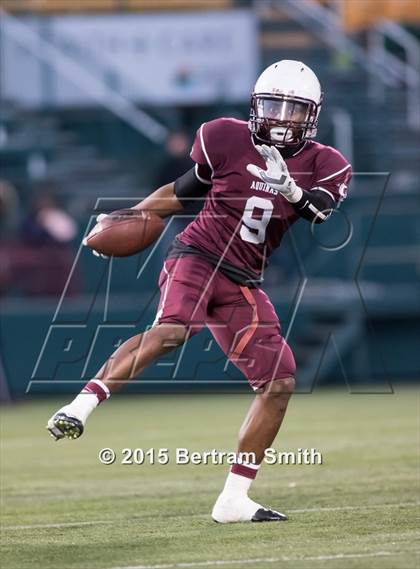 Thumbnail 3 in Aquinas Institute vs. Orchard Park (NYSPHSAA Class AA Regional Final) photogallery.