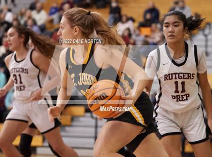 Thumbnail 3 in St. John-Vianney vs. Rutgers Prep photogallery.