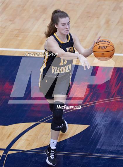 Thumbnail 2 in St. John-Vianney vs. Rutgers Prep photogallery.