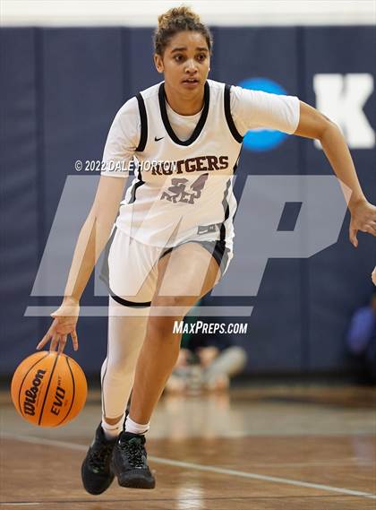 Thumbnail 2 in St. John-Vianney vs. Rutgers Prep photogallery.