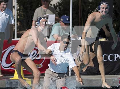 Thumbnail 2 in Crean Lutheran vs Ocean View (CIF SS D6 Final) photogallery.