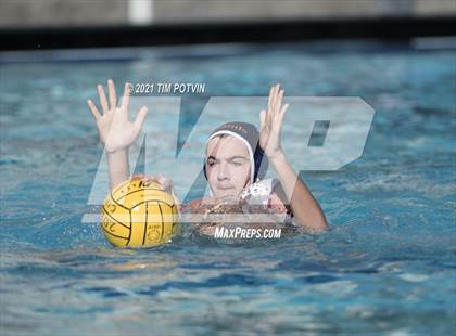 Thumbnail 3 in Crean Lutheran vs Ocean View (CIF SS D6 Final) photogallery.