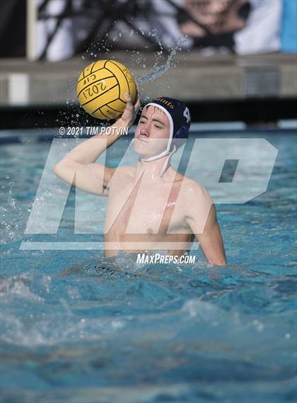 Thumbnail 1 in Crean Lutheran vs Ocean View (CIF SS D6 Final) photogallery.