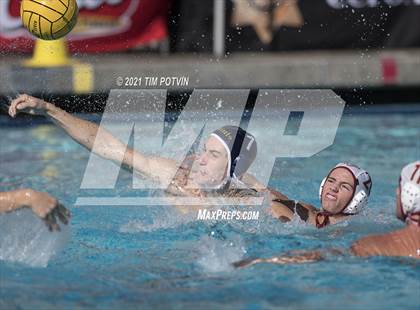 Thumbnail 2 in Crean Lutheran vs Ocean View (CIF SS D6 Final) photogallery.