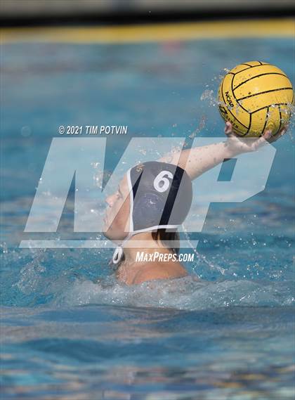 Thumbnail 3 in Crean Lutheran vs Ocean View (CIF SS D6 Final) photogallery.