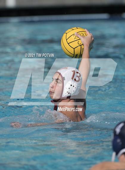 Thumbnail 2 in Crean Lutheran vs Ocean View (CIF SS D6 Final) photogallery.
