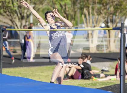Thumbnail 2 in Vandebilt Catholic(Terrier Relays) photogallery.