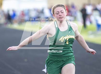 Thumbnail 3 in Vandebilt Catholic(Terrier Relays) photogallery.