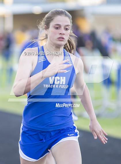 Thumbnail 2 in Vandebilt Catholic(Terrier Relays) photogallery.