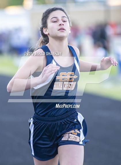 Thumbnail 1 in Vandebilt Catholic(Terrier Relays) photogallery.