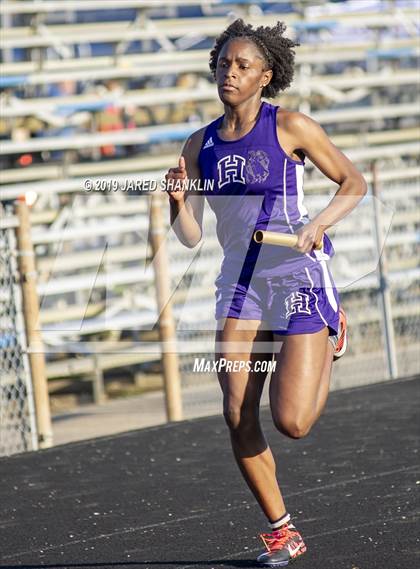 Thumbnail 3 in Vandebilt Catholic(Terrier Relays) photogallery.