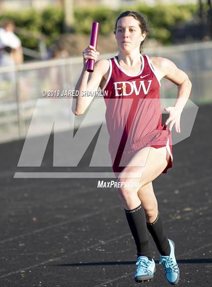 Thumbnail 3 in Vandebilt Catholic(Terrier Relays) photogallery.
