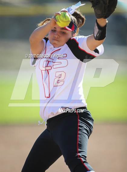 Thumbnail 2 in Village Christian vs. Alverno Heights Academy photogallery.