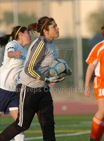 Thumbnail 1 in Woodland @ Inderkum photogallery.