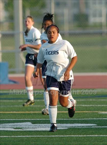 Thumbnail 1 in Woodland @ Inderkum photogallery.
