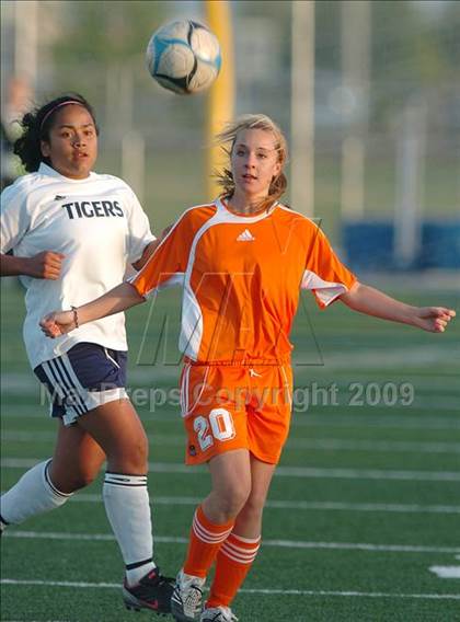 Thumbnail 2 in Woodland @ Inderkum photogallery.