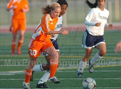 Thumbnail 1 in Woodland @ Inderkum photogallery.