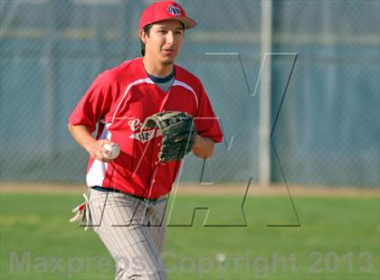 Thumbnail 3 in Linden @ Modesto Christian photogallery.