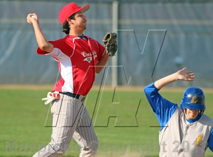 Thumbnail 2 in Linden @ Modesto Christian photogallery.