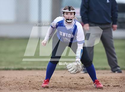 Thumbnail 2 in Shenango @ Union Area photogallery.
