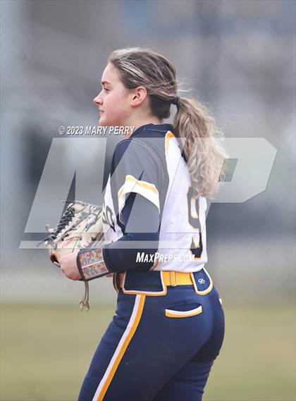 Thumbnail 3 in Shenango @ Union Area photogallery.