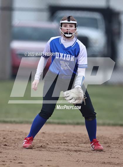 Thumbnail 3 in Shenango @ Union Area photogallery.