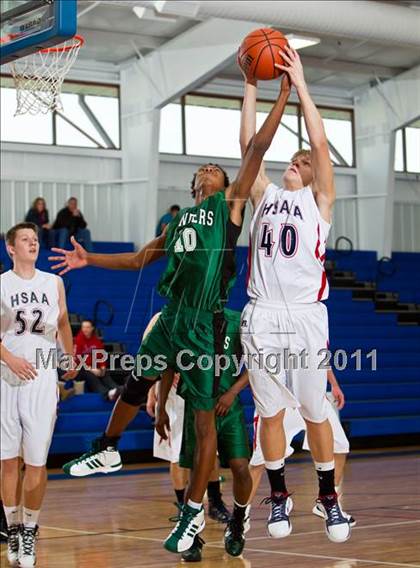 Thumbnail 2 in Dallas HSAA South vs Happy Hill Farm (Lake Country Classic) photogallery.