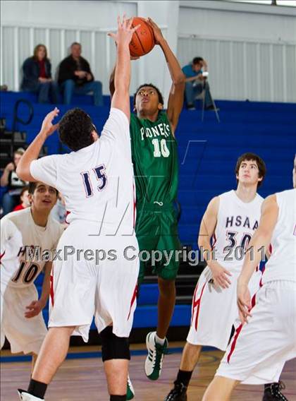Thumbnail 2 in Dallas HSAA South vs Happy Hill Farm (Lake Country Classic) photogallery.
