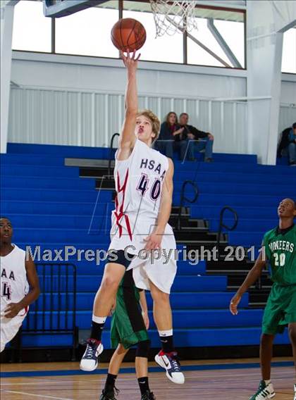 Thumbnail 1 in Dallas HSAA South vs Happy Hill Farm (Lake Country Classic) photogallery.