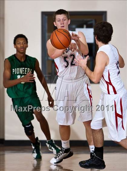 Thumbnail 1 in Dallas HSAA South vs Happy Hill Farm (Lake Country Classic) photogallery.