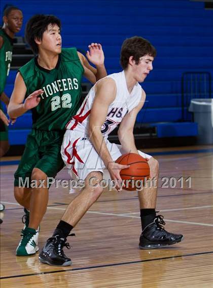 Thumbnail 3 in Dallas HSAA South vs Happy Hill Farm (Lake Country Classic) photogallery.