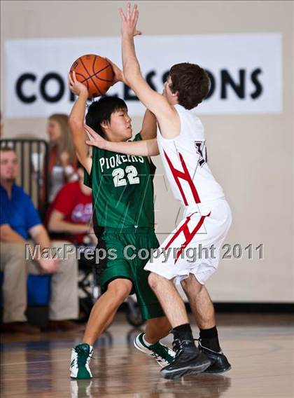 Thumbnail 2 in Dallas HSAA South vs Happy Hill Farm (Lake Country Classic) photogallery.