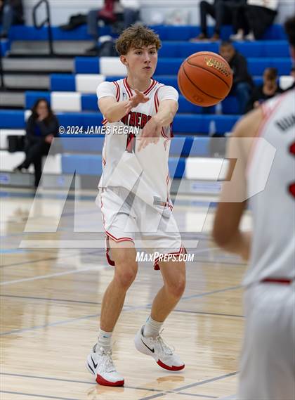 Thumbnail 3 in Westmoor vs. Burlingame (Burlingame Lions Invitational) photogallery.