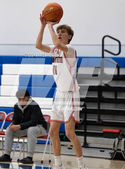 Thumbnail 1 in Westmoor vs. Burlingame (Burlingame Lions Invitational) photogallery.